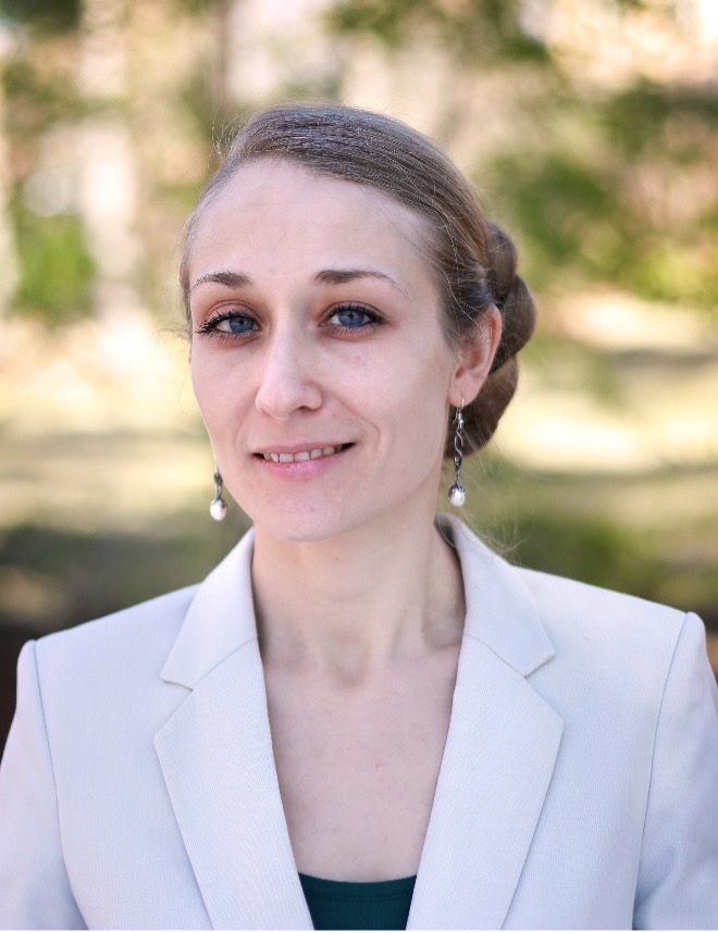 Image of Dr. Yuliya Minets.