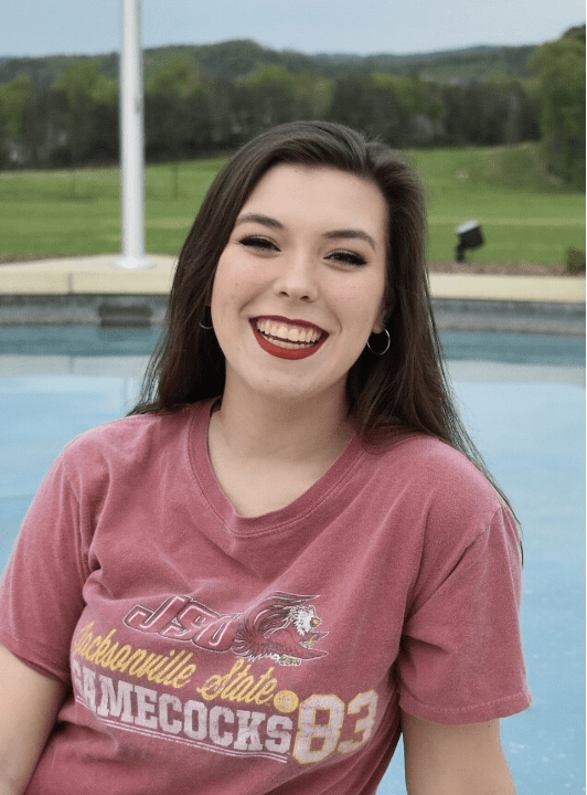 Image of Holly Stokesbary.