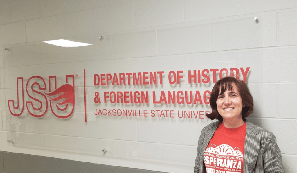 Featured Faculty: Dr. Roseli Rojo